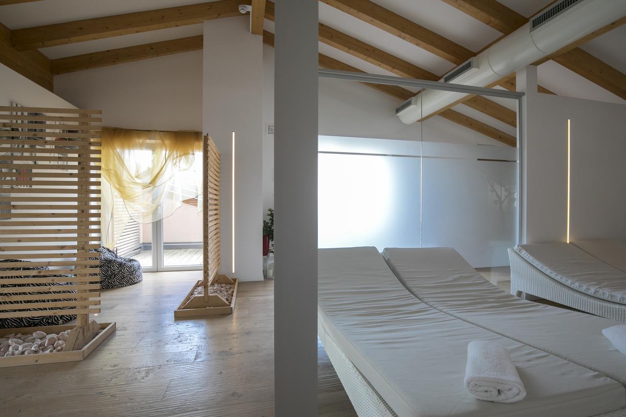 Hotel Luna Bianca Folgaria Bagian luar foto