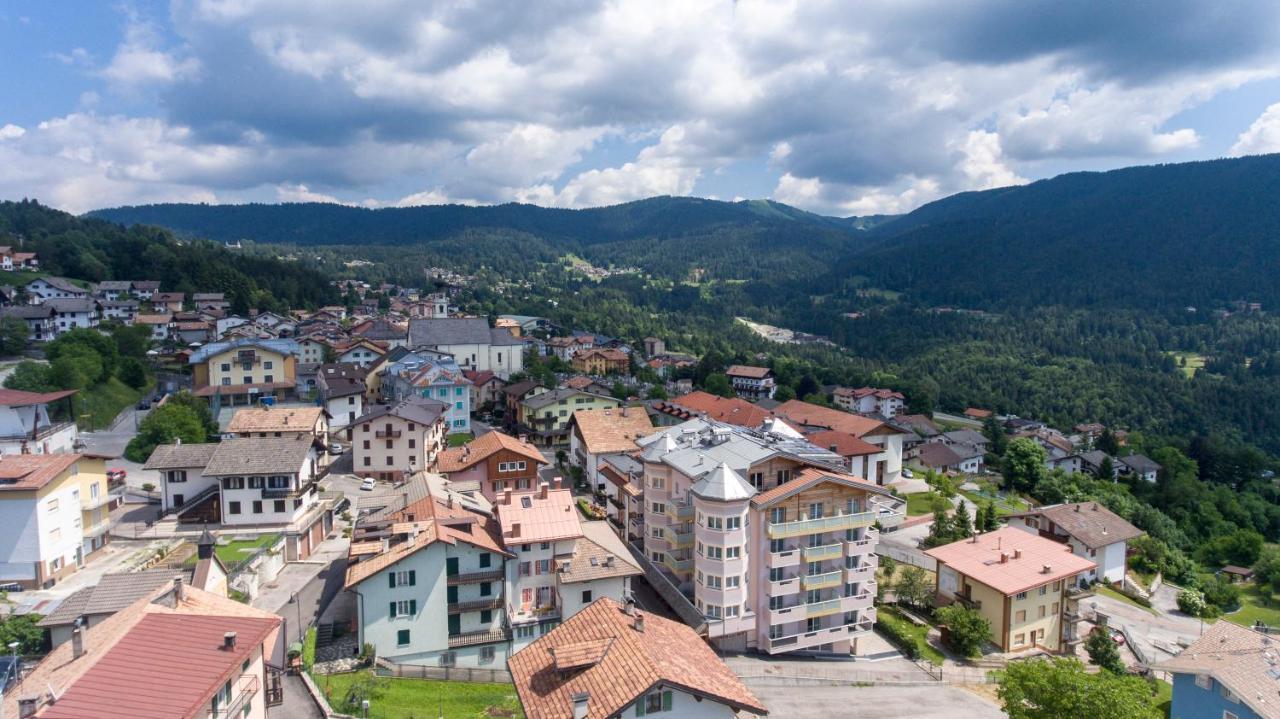 Hotel Luna Bianca Folgaria Bagian luar foto
