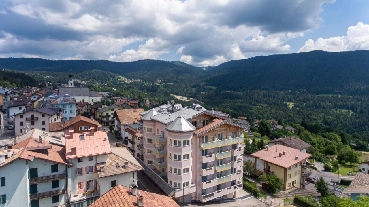 Hotel Luna Bianca Folgaria Bagian luar foto